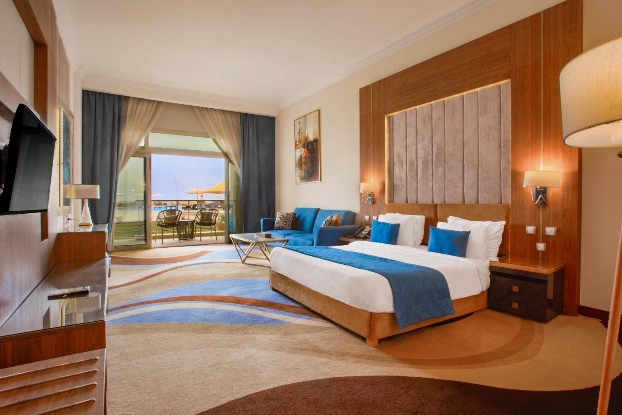Tolip Resort El Galala Hills Ain Suchna Exterior foto Deluxe room